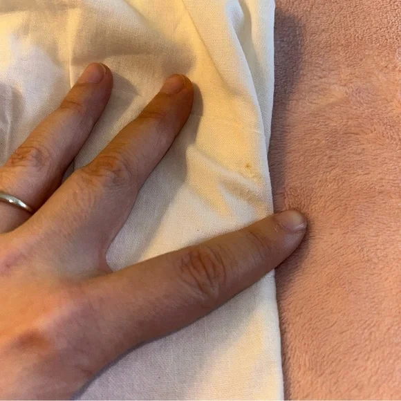 Maggy London white linen blend sleeveless dress with cutout embroidery size 2 - Picture 12 of 12